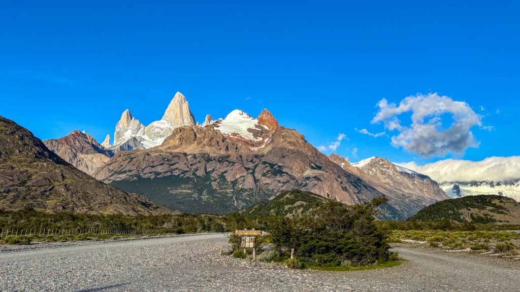 0. Lago del Desierto Premium