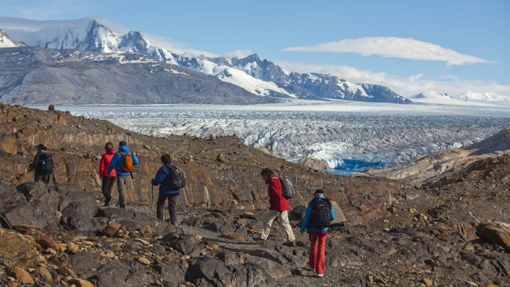 5. Estancia Cristina -Trekking – Mirador Upsala