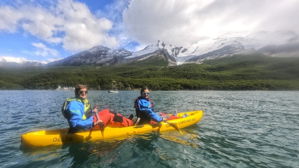 Kayak Lago Del Desierto